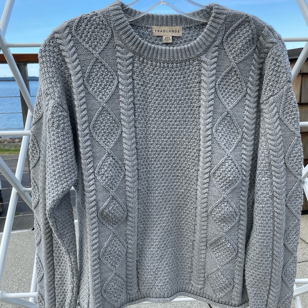 Tradlands Light Gray Fisherman Knit Sweater BRAND NEW WITHOUT TAGS